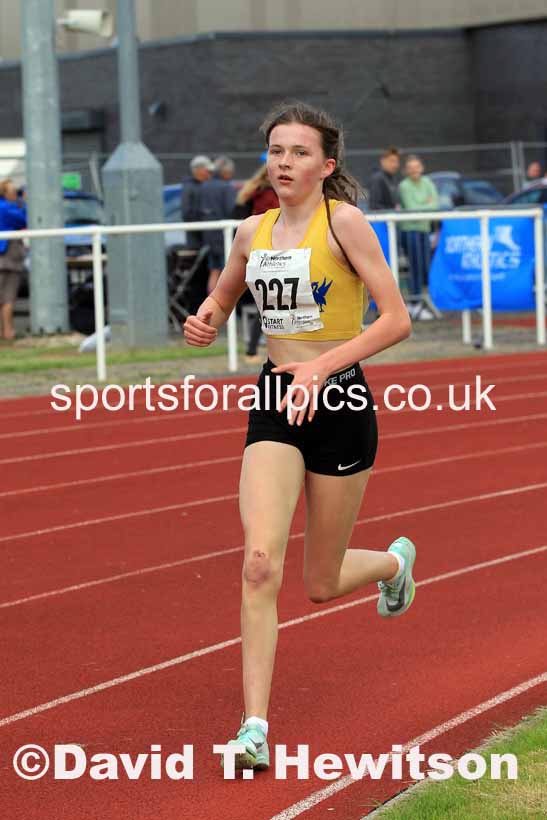 Womens under-17s 3000 metres, 2023 Northern Under-13s, Under-15s and Under-17s, Middlesbrough.  Photo: David T. Hewitson/Sports for All Pics